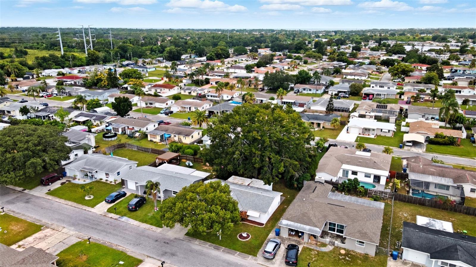 3125 Salisbury Dr Property Photo 27