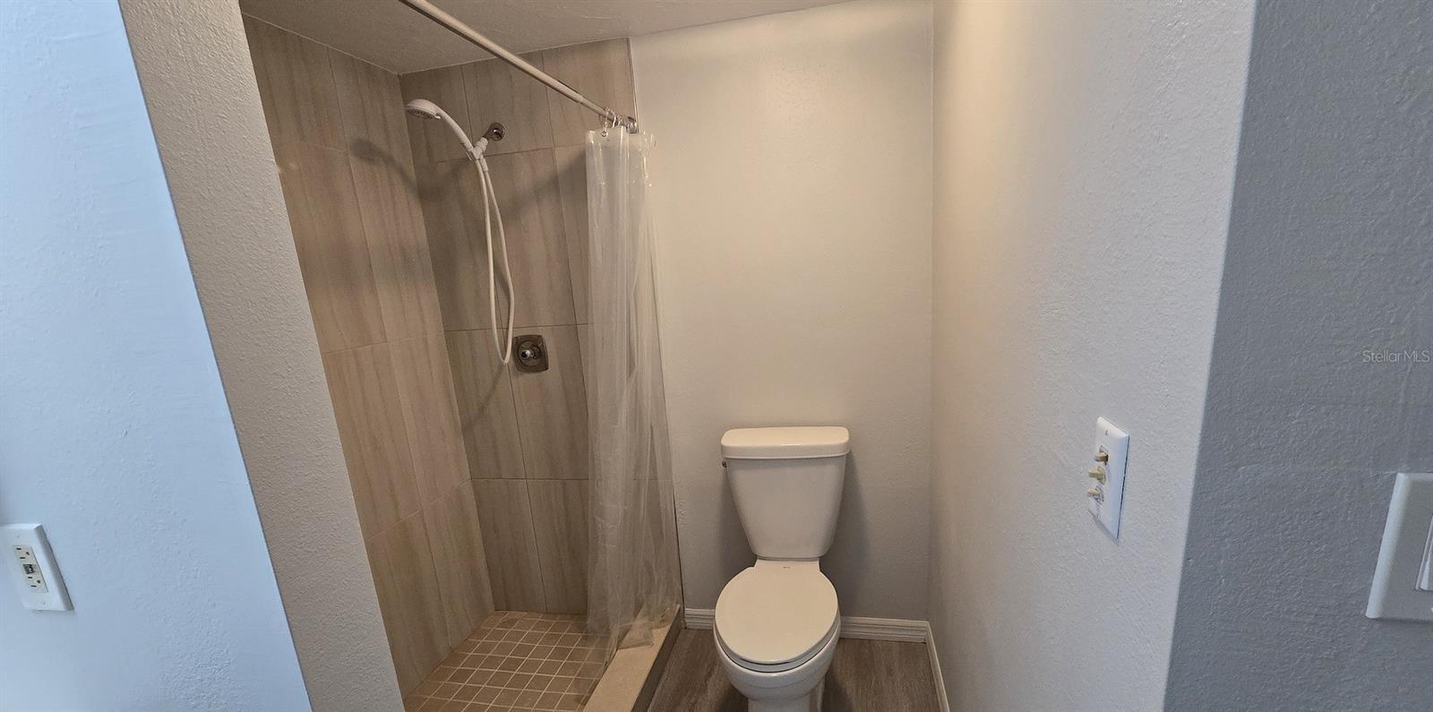 10 Quails Run Blvd #1 Property Photo 18
