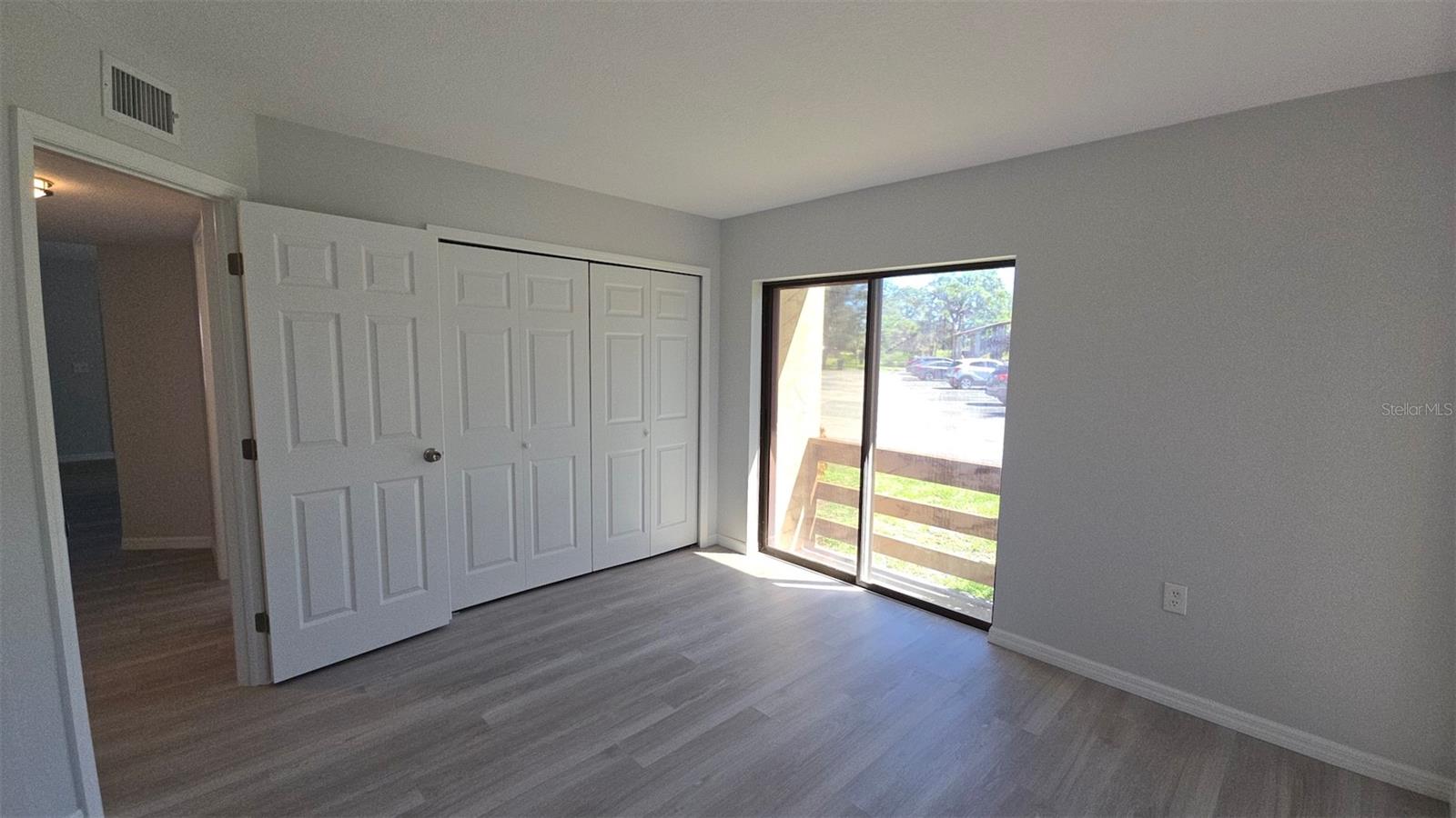 10 Quails Run Blvd #1 Property Photo 21