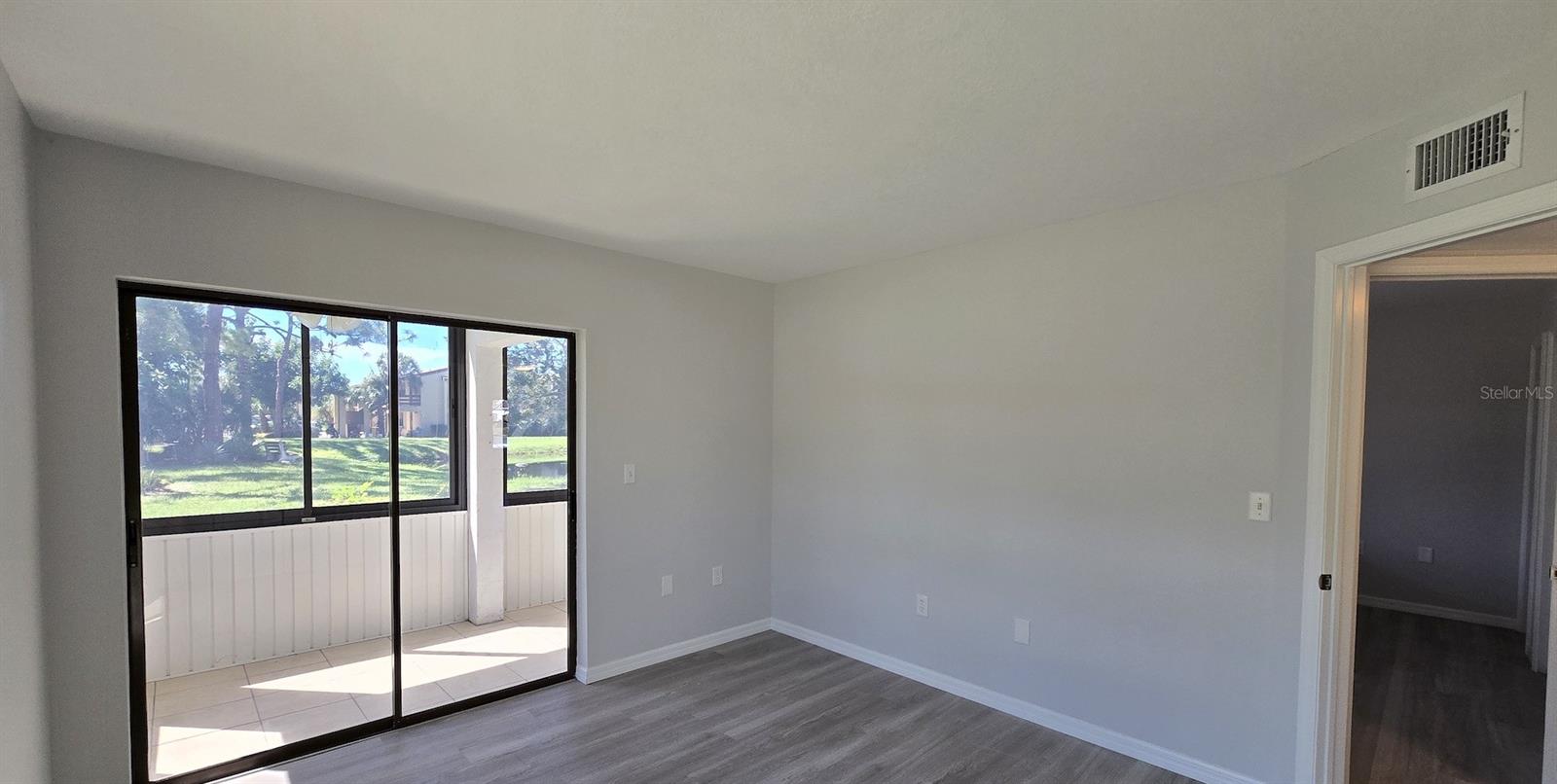 10 Quails Run Blvd #1 Property Photo 22