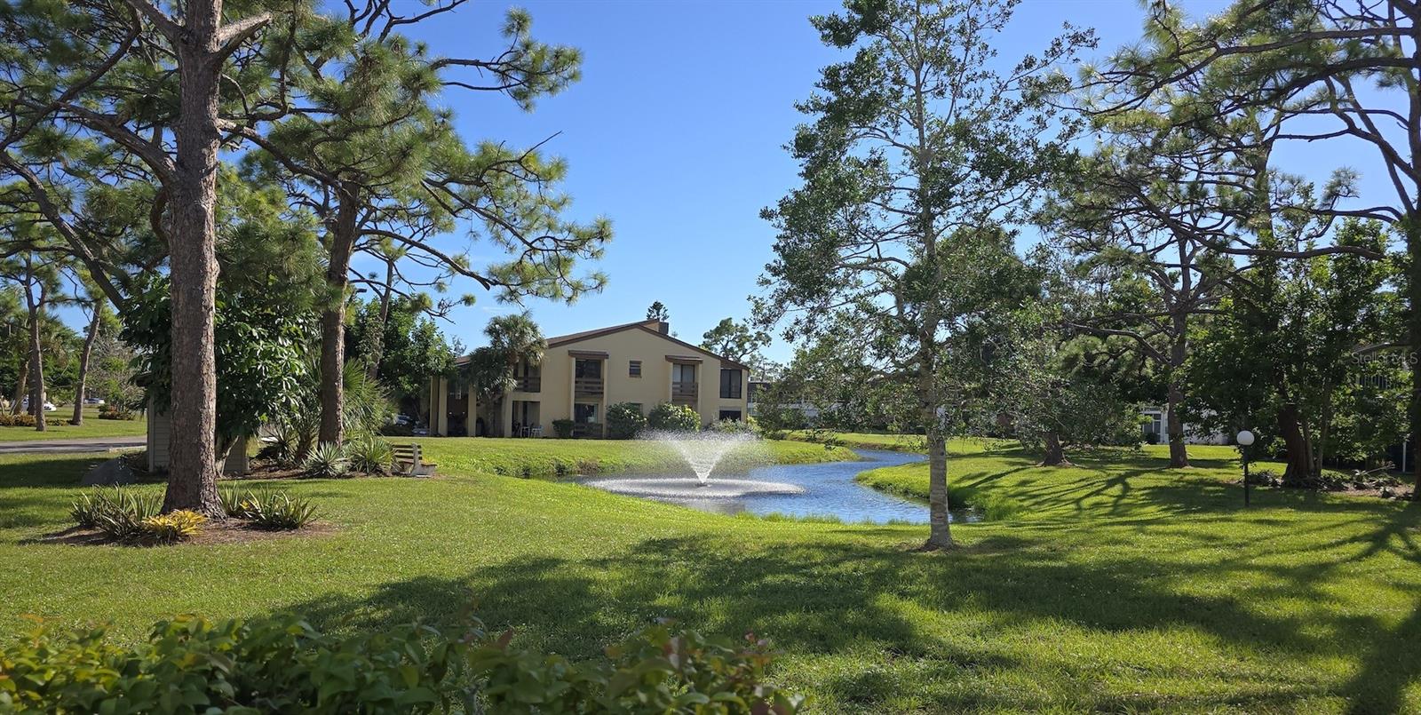 10 Quails Run Blvd #1 Property Photo 35