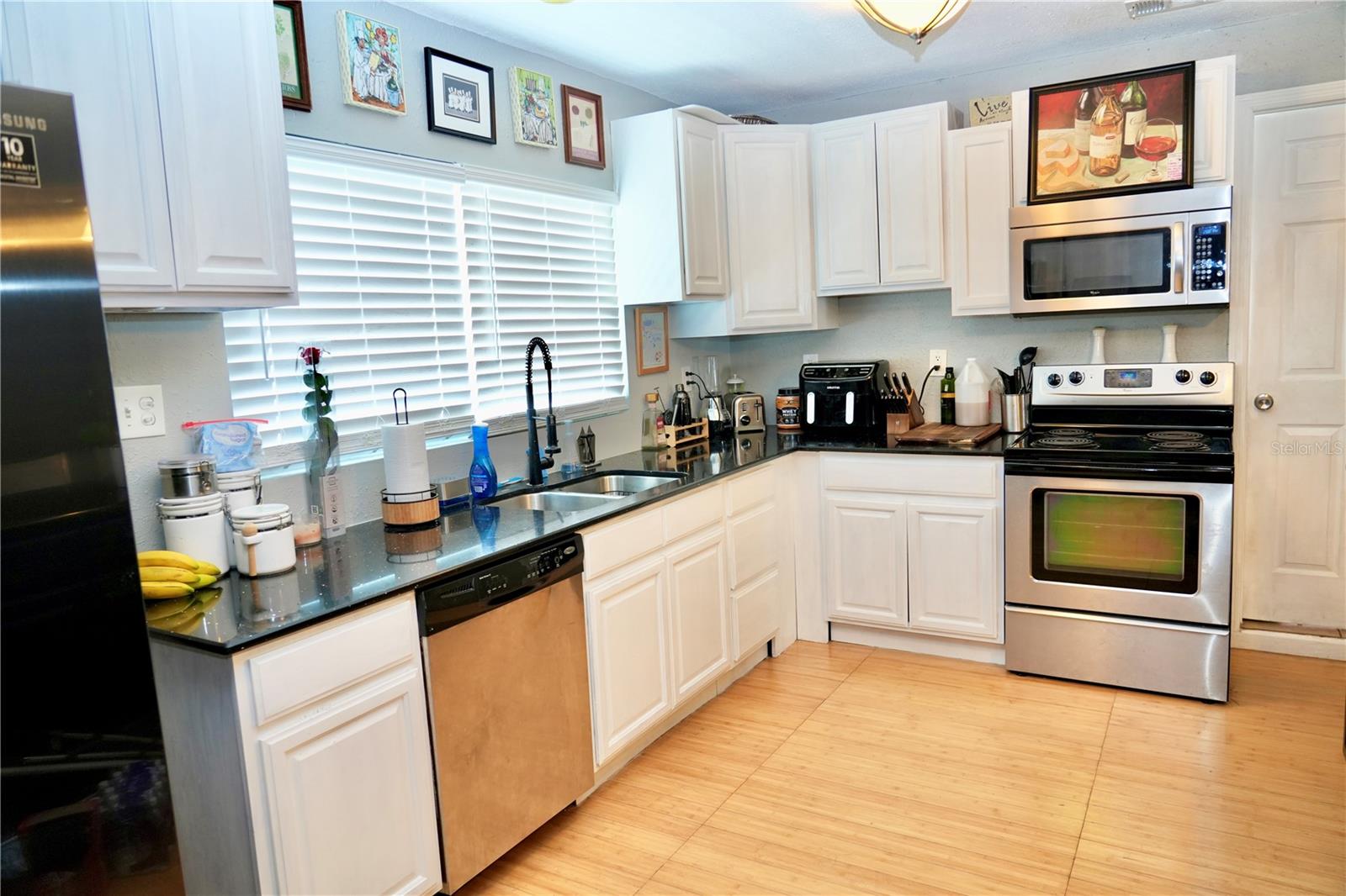 TB8433847 Property Photo 9