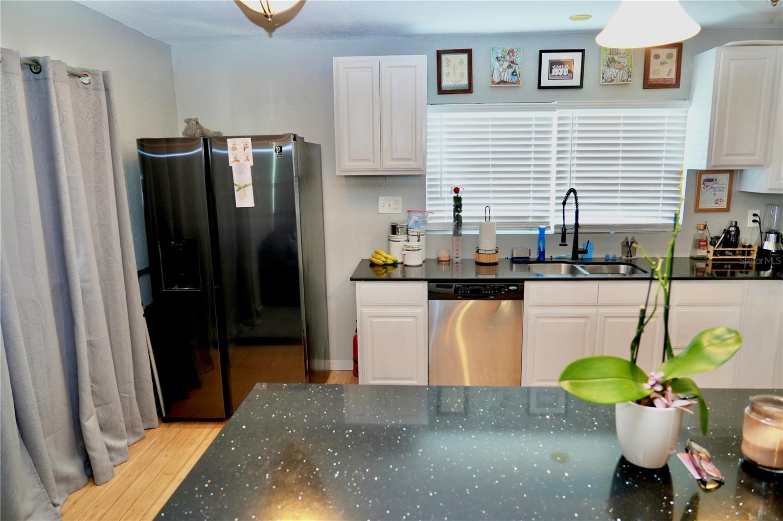 TB8433847 Property Photo 10