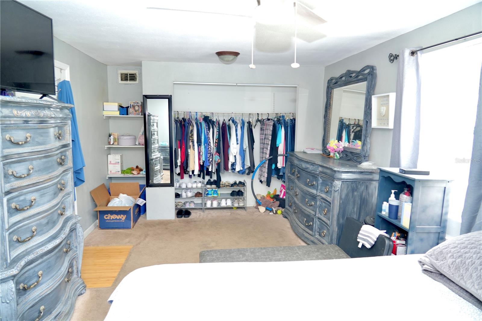 TB8433847 Property Photo 12