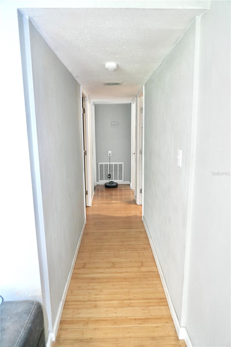 TB8433847 Property Photo 15