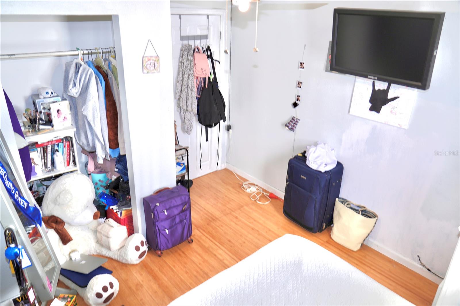 TB8433847 Property Photo 21