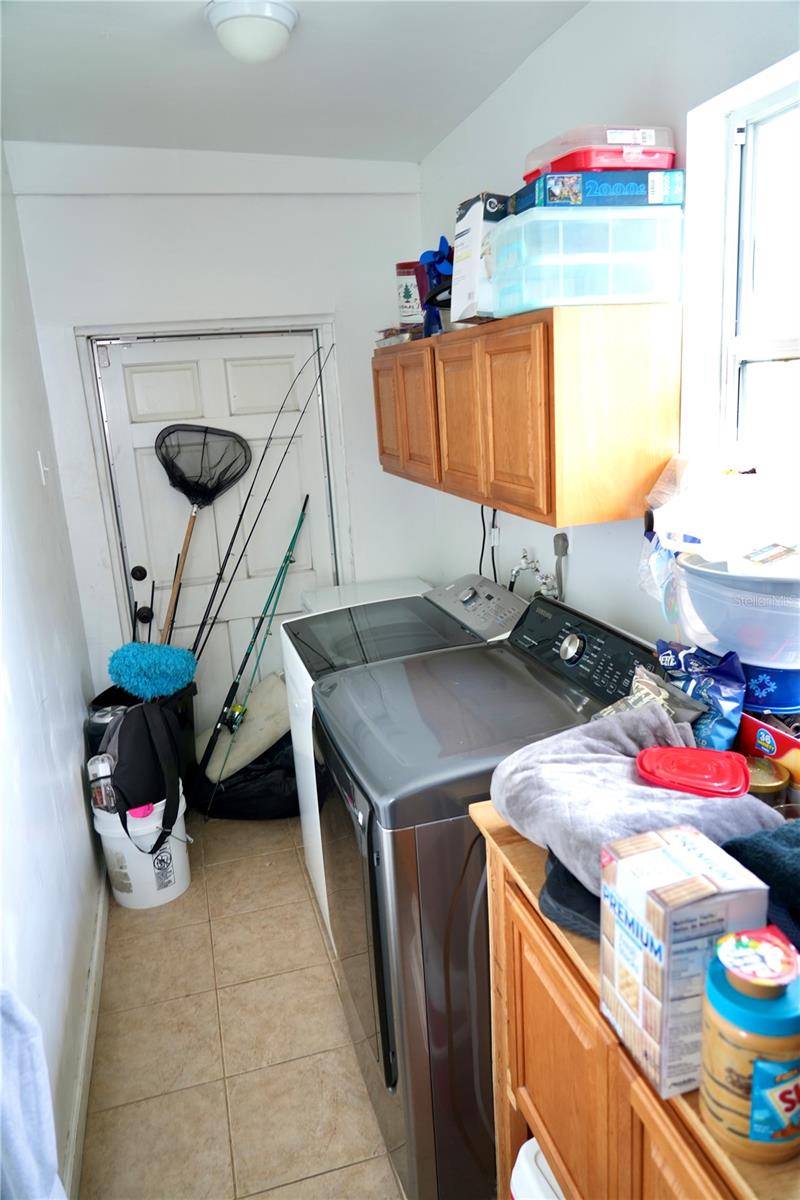 TB8433847 Property Photo 25