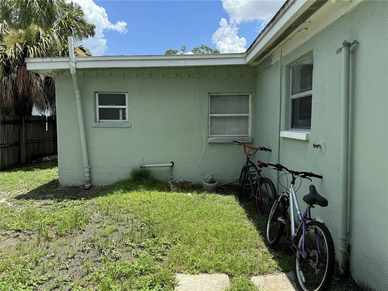 TB8433847 Property Photo 28