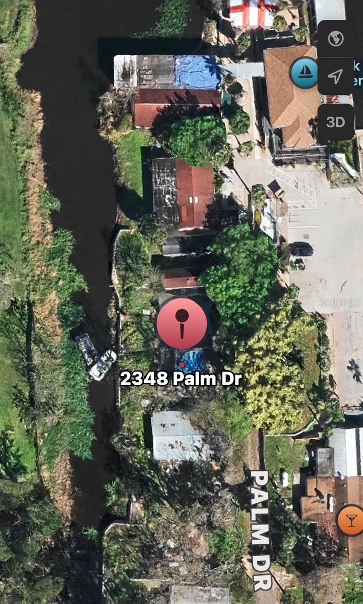 2348 Palm Dr Property Photo 4