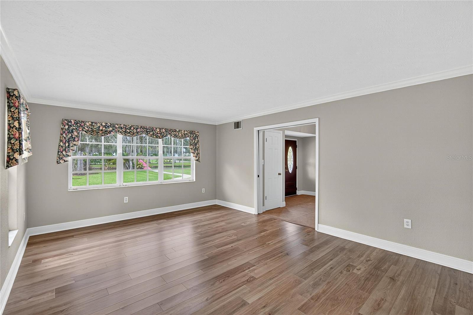 1502 Azalea St Property Photo 15