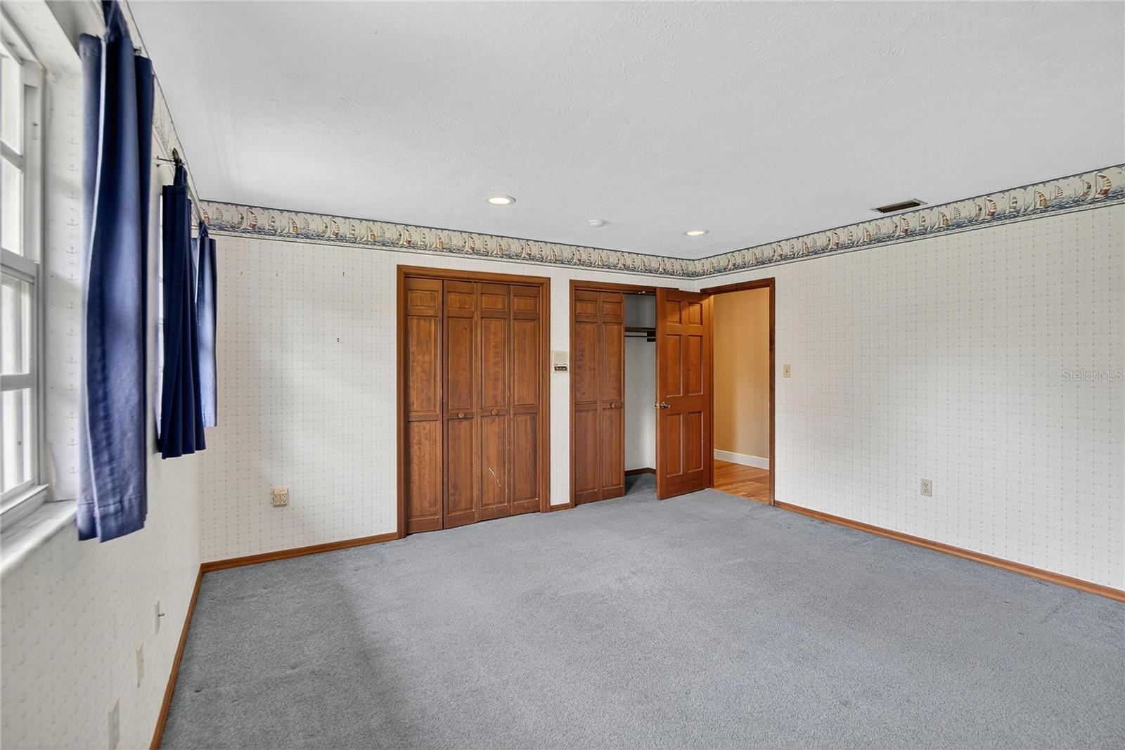 1502 Azalea St Property Photo 34