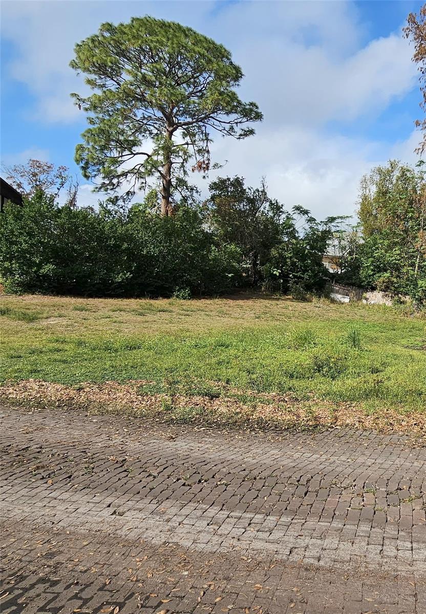 Grandview Dr Property Photo 1