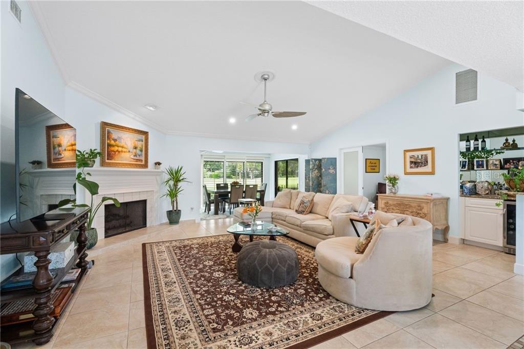 TB8434622 Property Photo 6