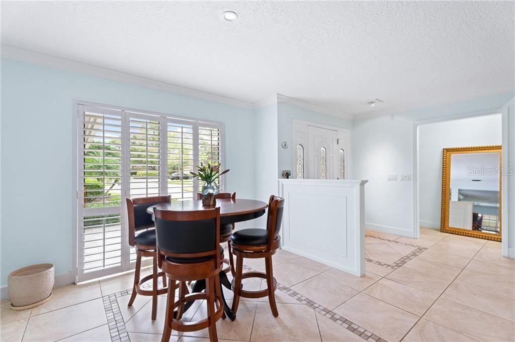 TB8434622 Property Photo 10