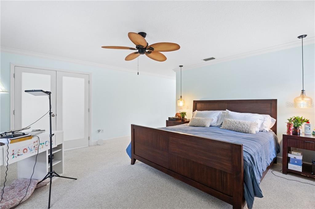 TB8434622 Property Photo 16