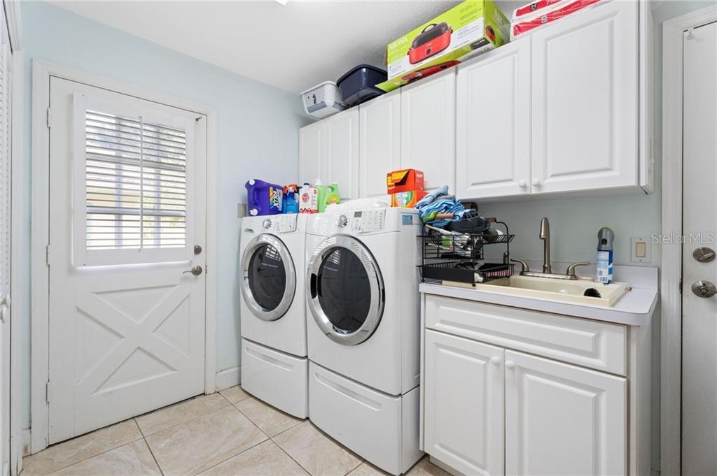 TB8434622 Property Photo 26