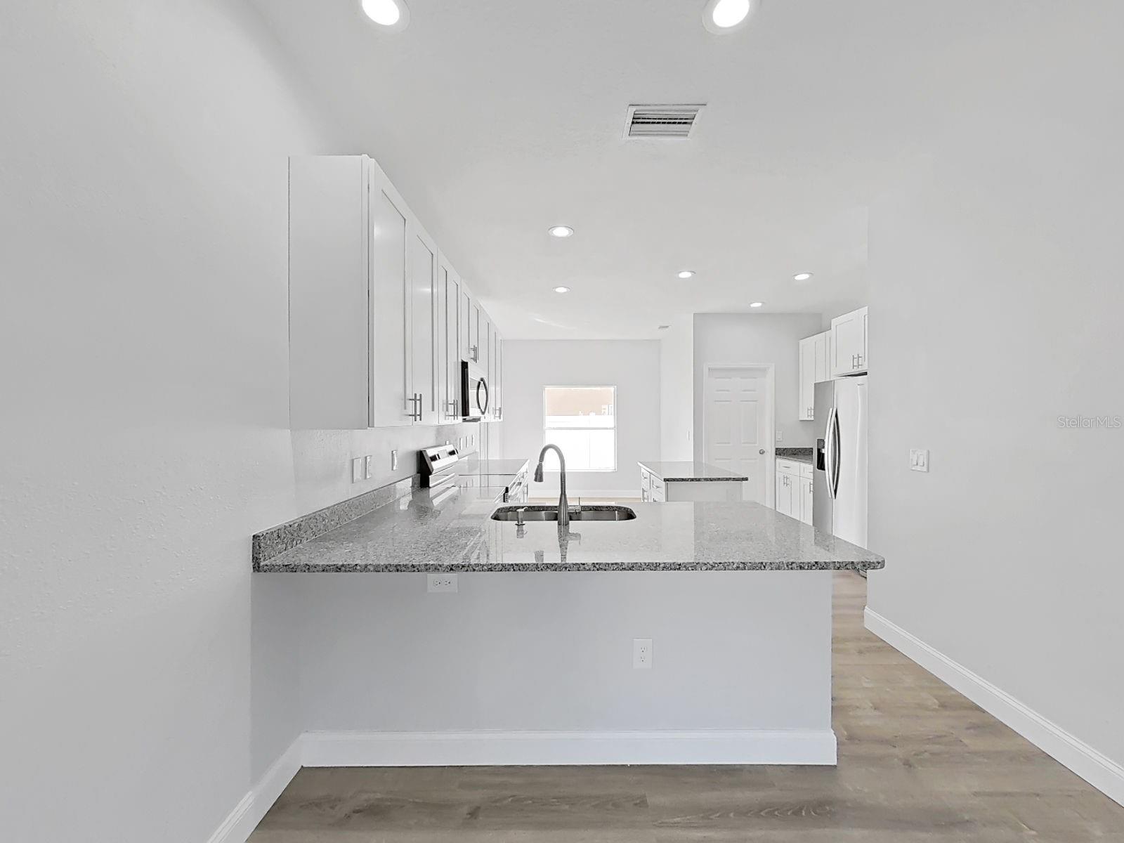 1830 Van Allen Loop Property Photo 13