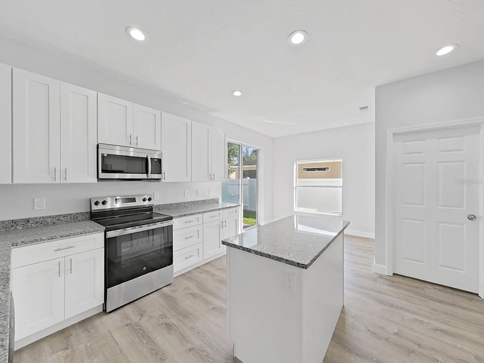 1830 Van Allen Loop Property Photo 15