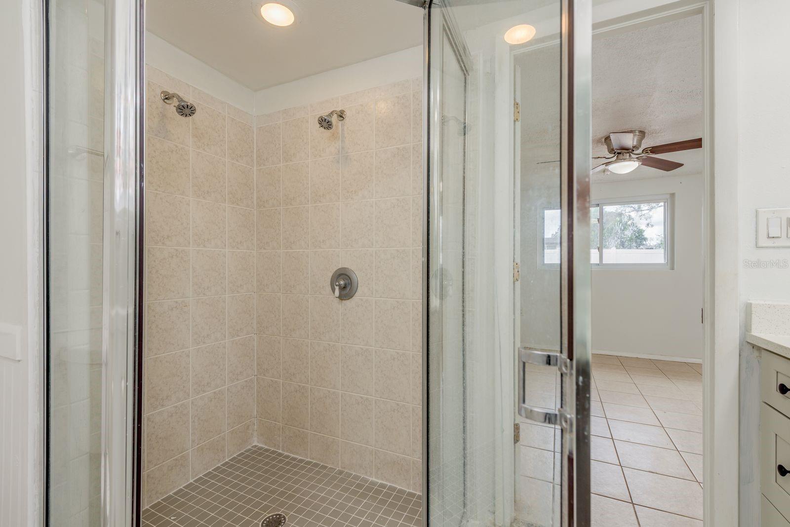 9826 Rainbow Ln Property Photo 11