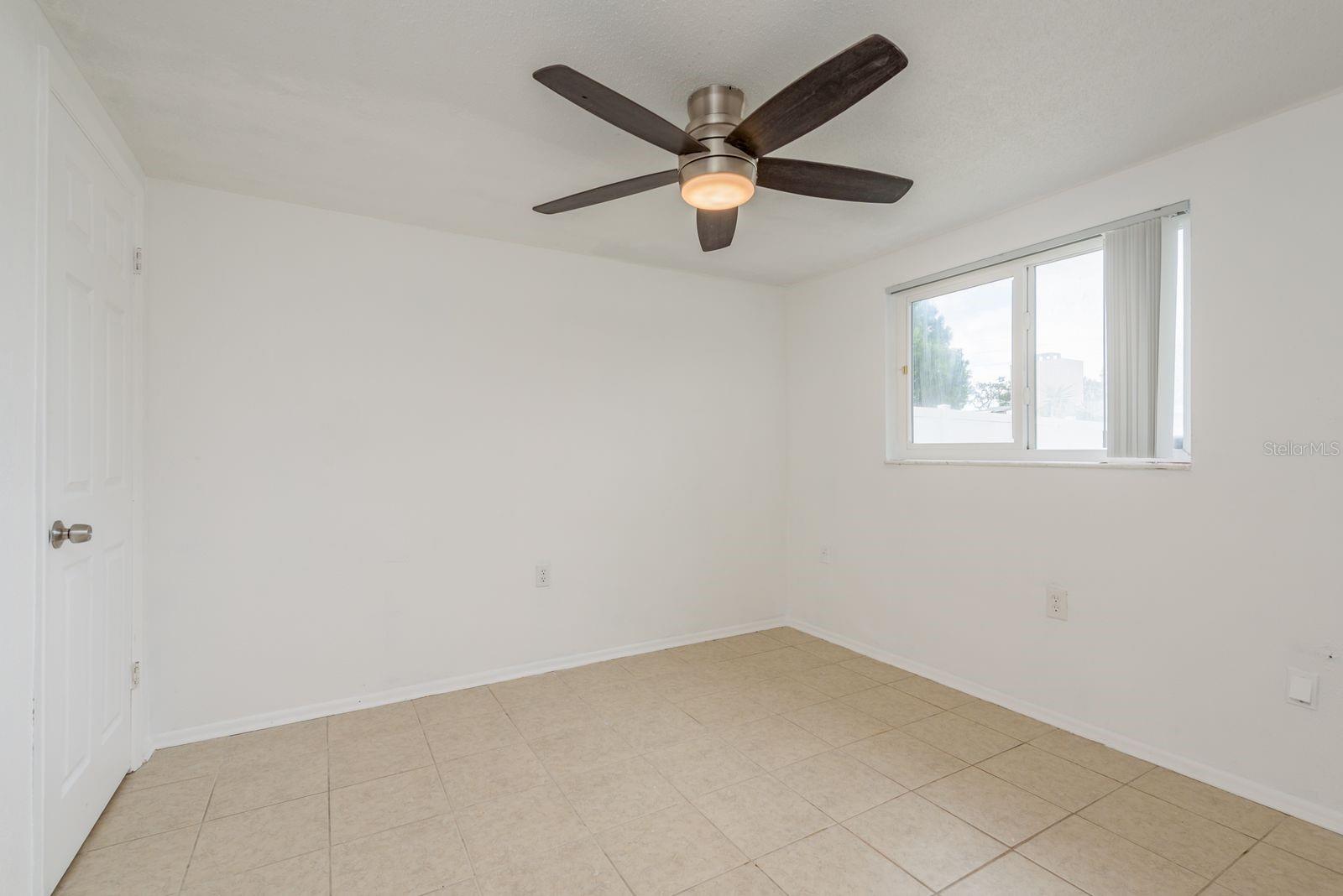 9826 Rainbow Ln Property Photo 17