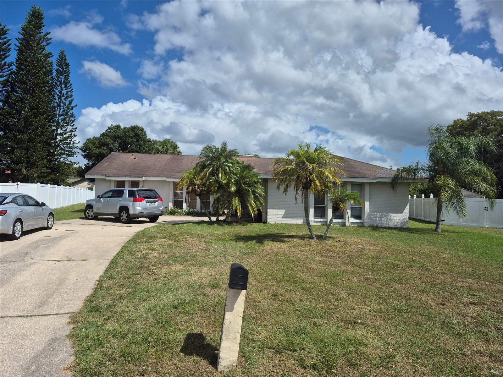 13710 WHITBY RD Property Photo 1