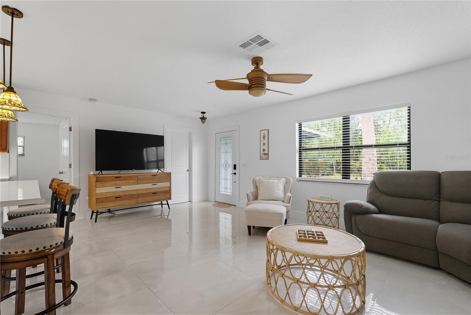 6936 Driftwood Dr Property Photo 6