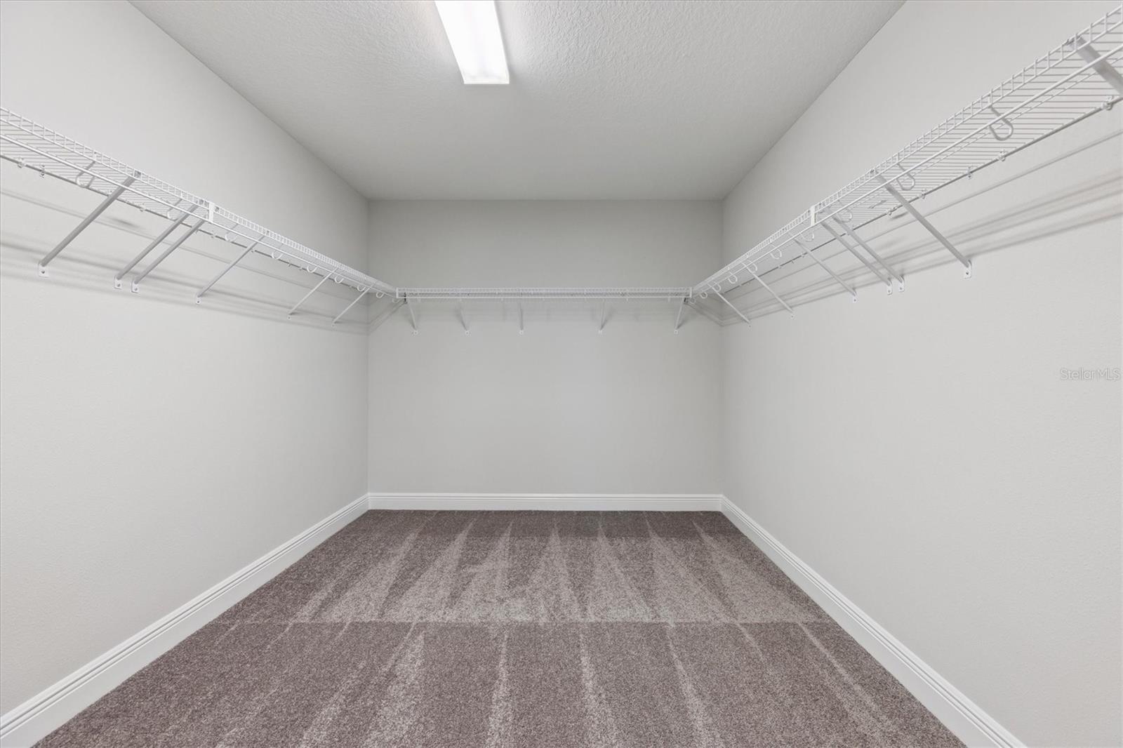 9711 Surrey Rose Dr Property Photo 10