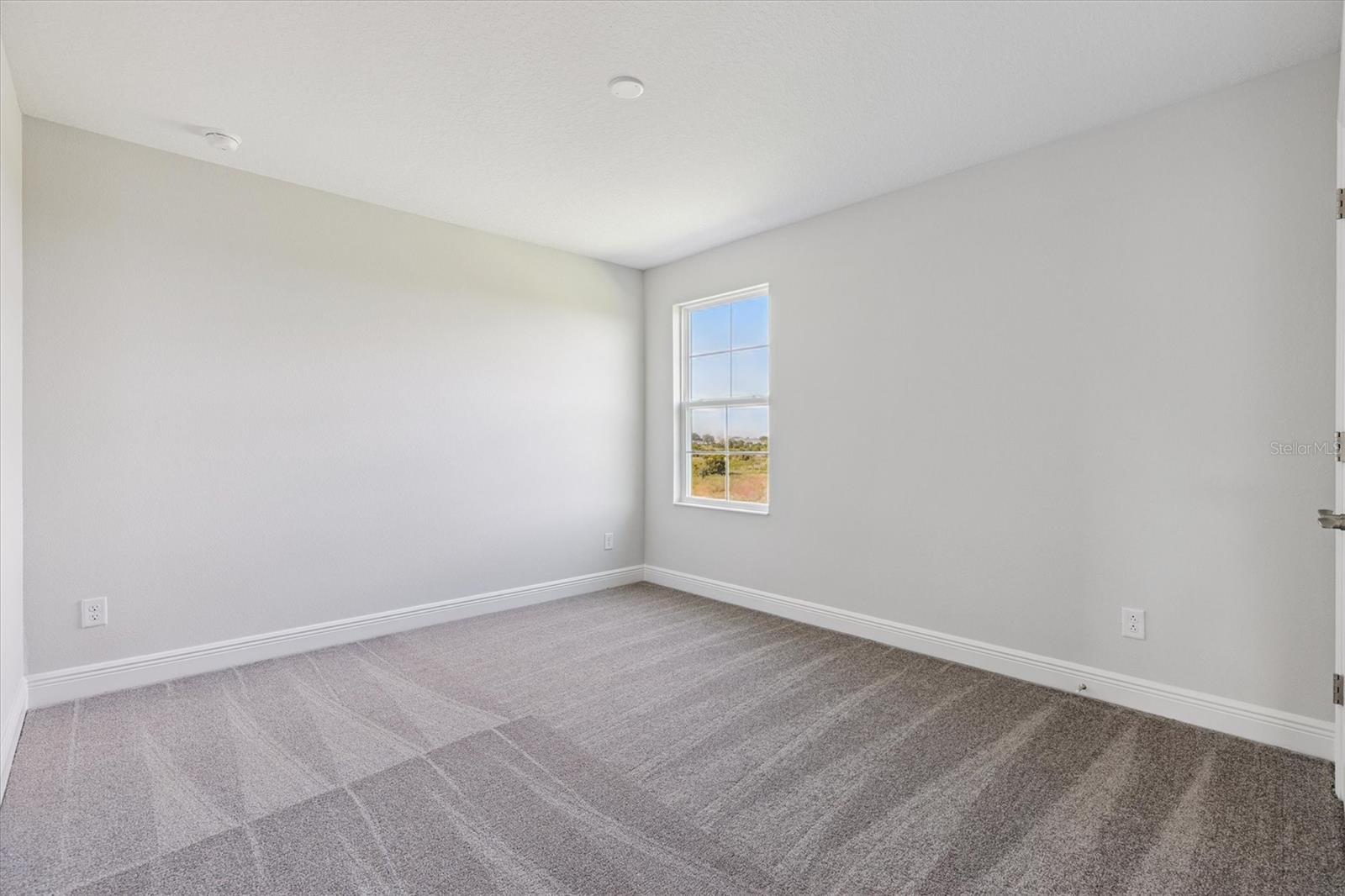 9711 Surrey Rose Dr Property Photo 19