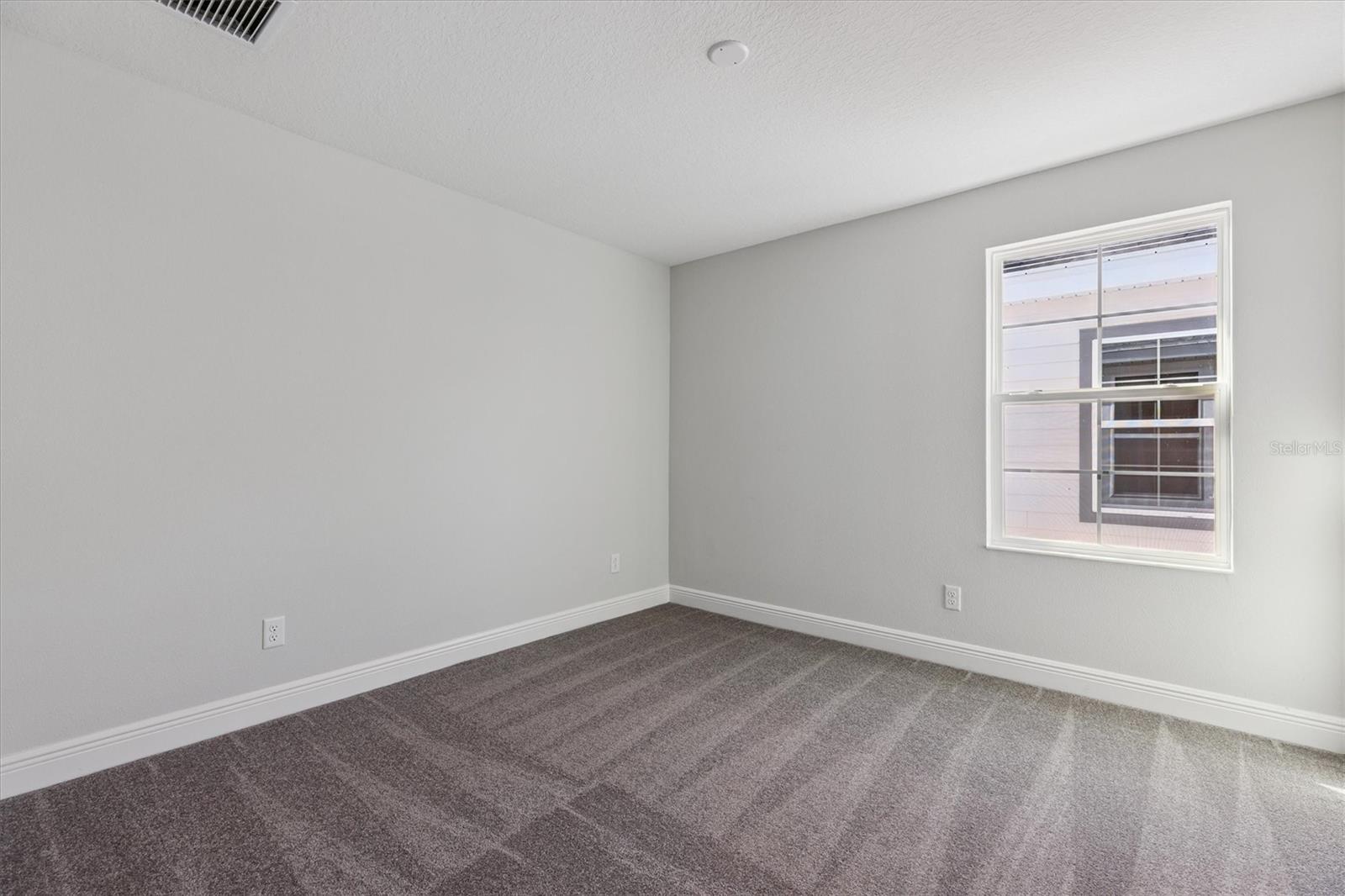 9711 Surrey Rose Dr Property Photo 23