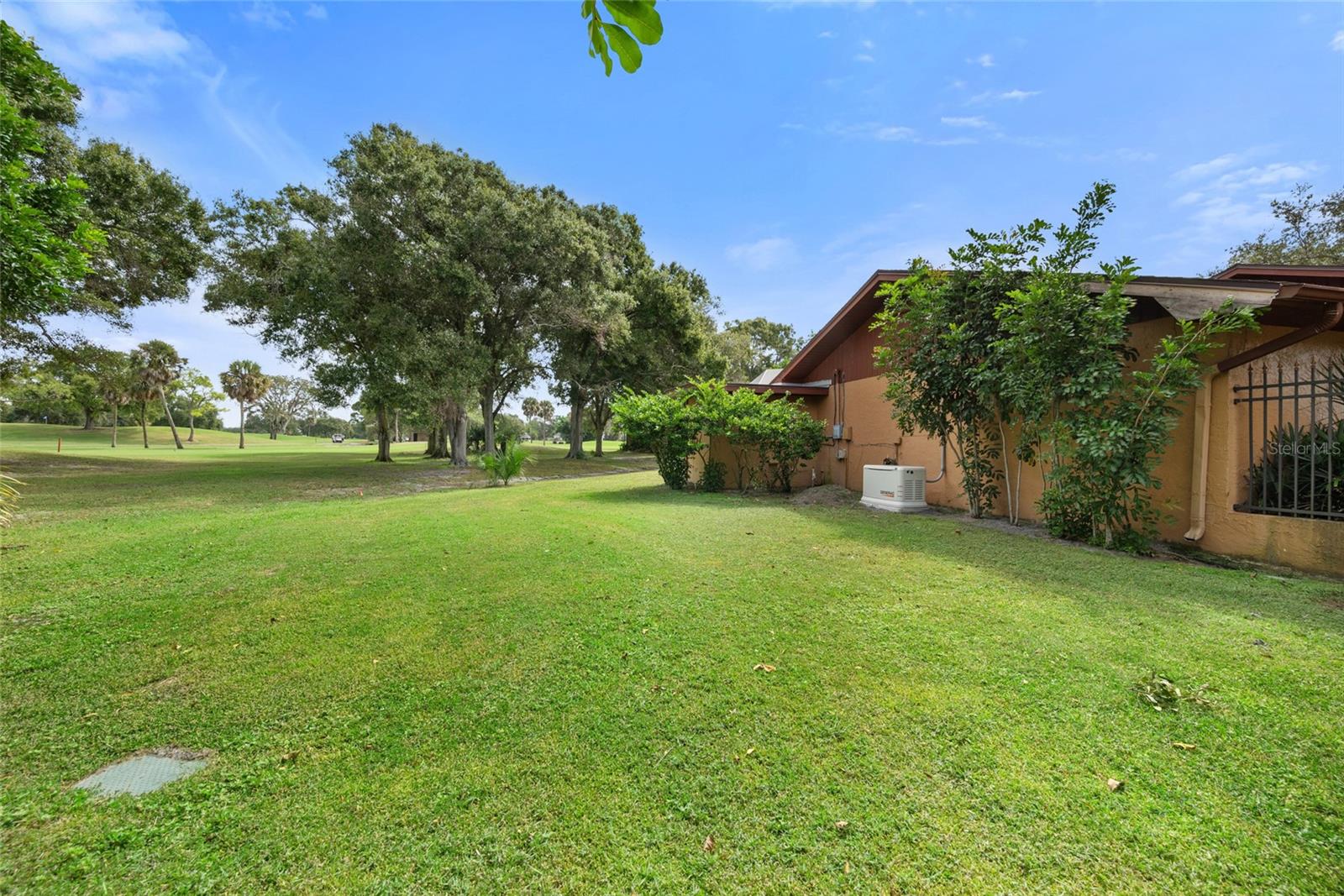 2674 Concorde Ct Property Photo 4