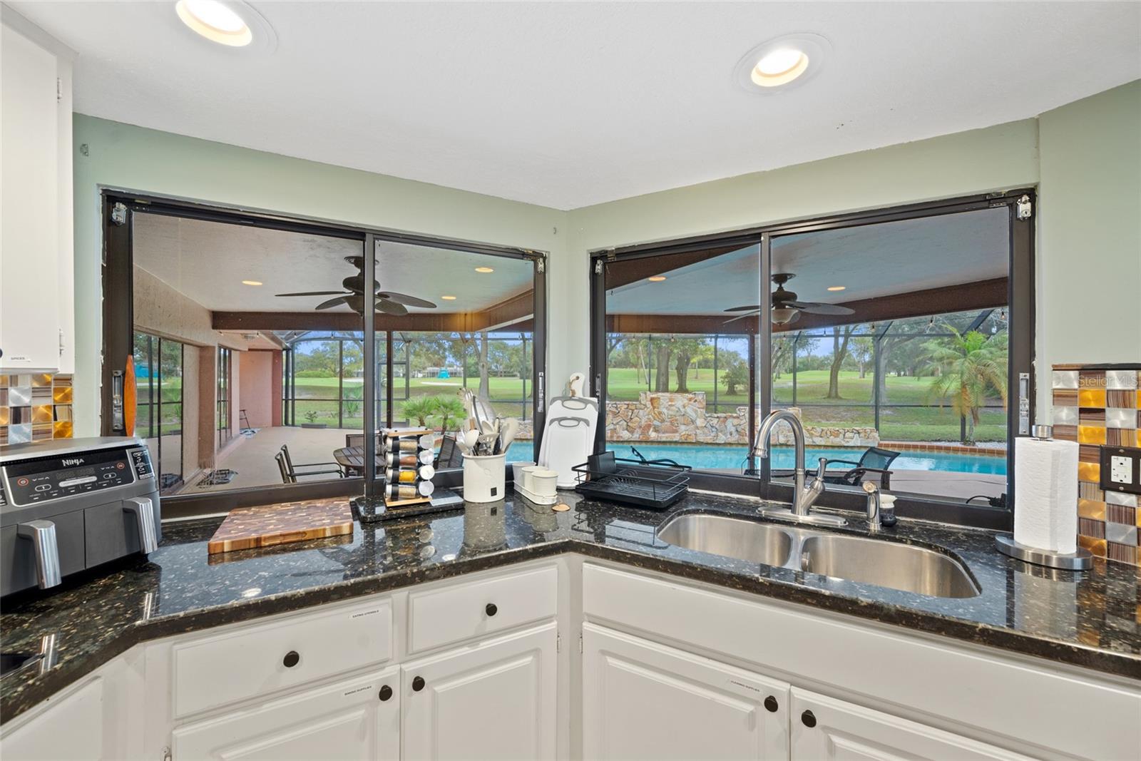 2674 Concorde Ct Property Photo 27