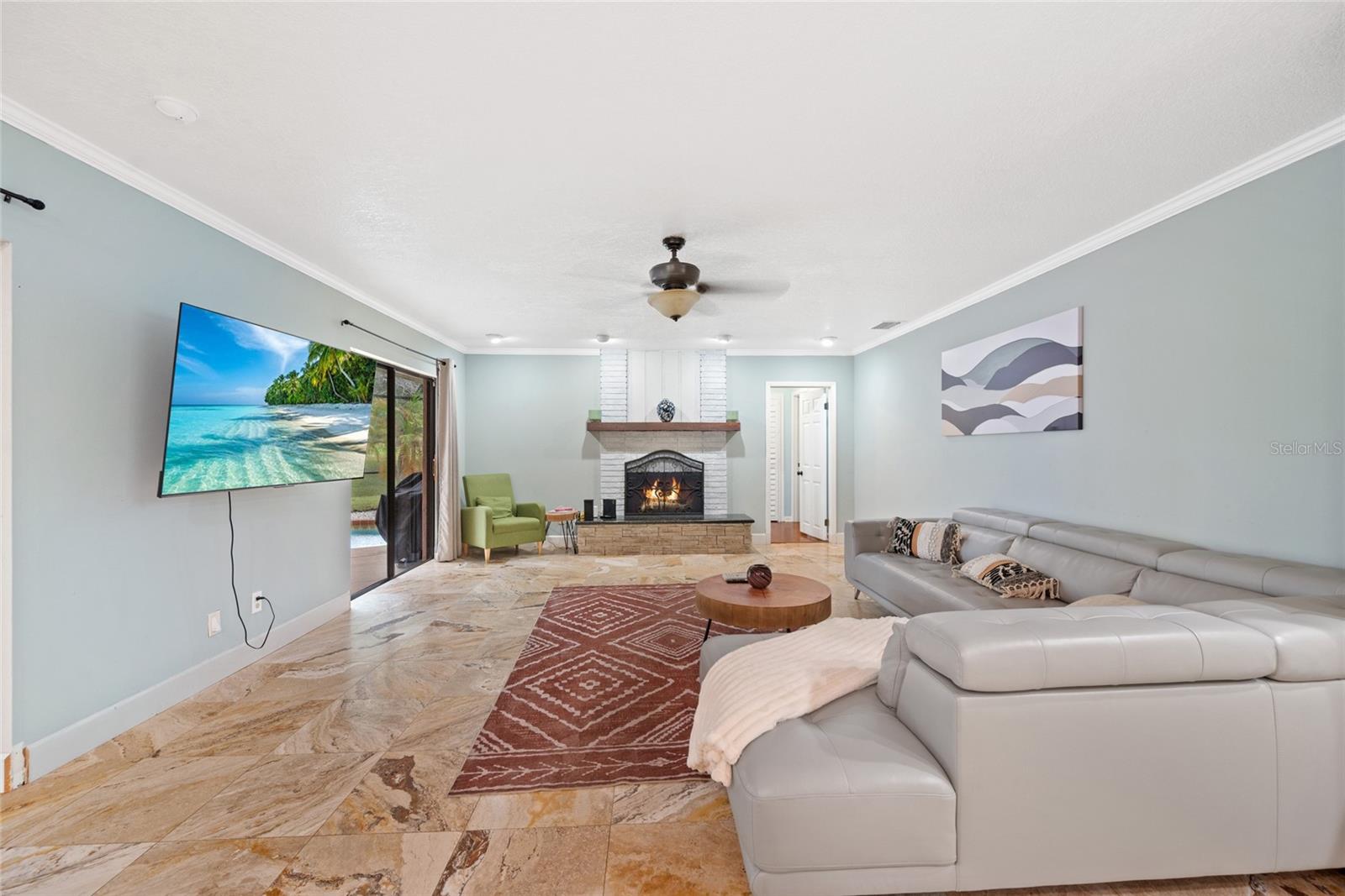 2674 Concorde Ct Property Photo 37