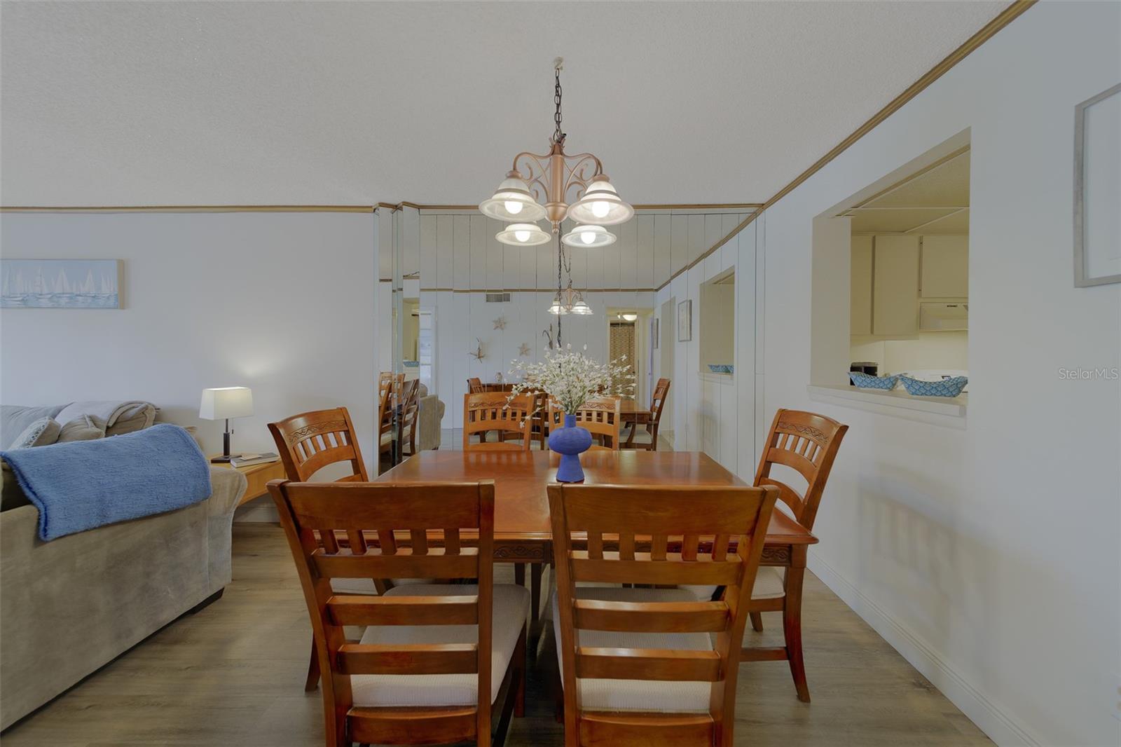 51 Island Way #101 Property Photo 47