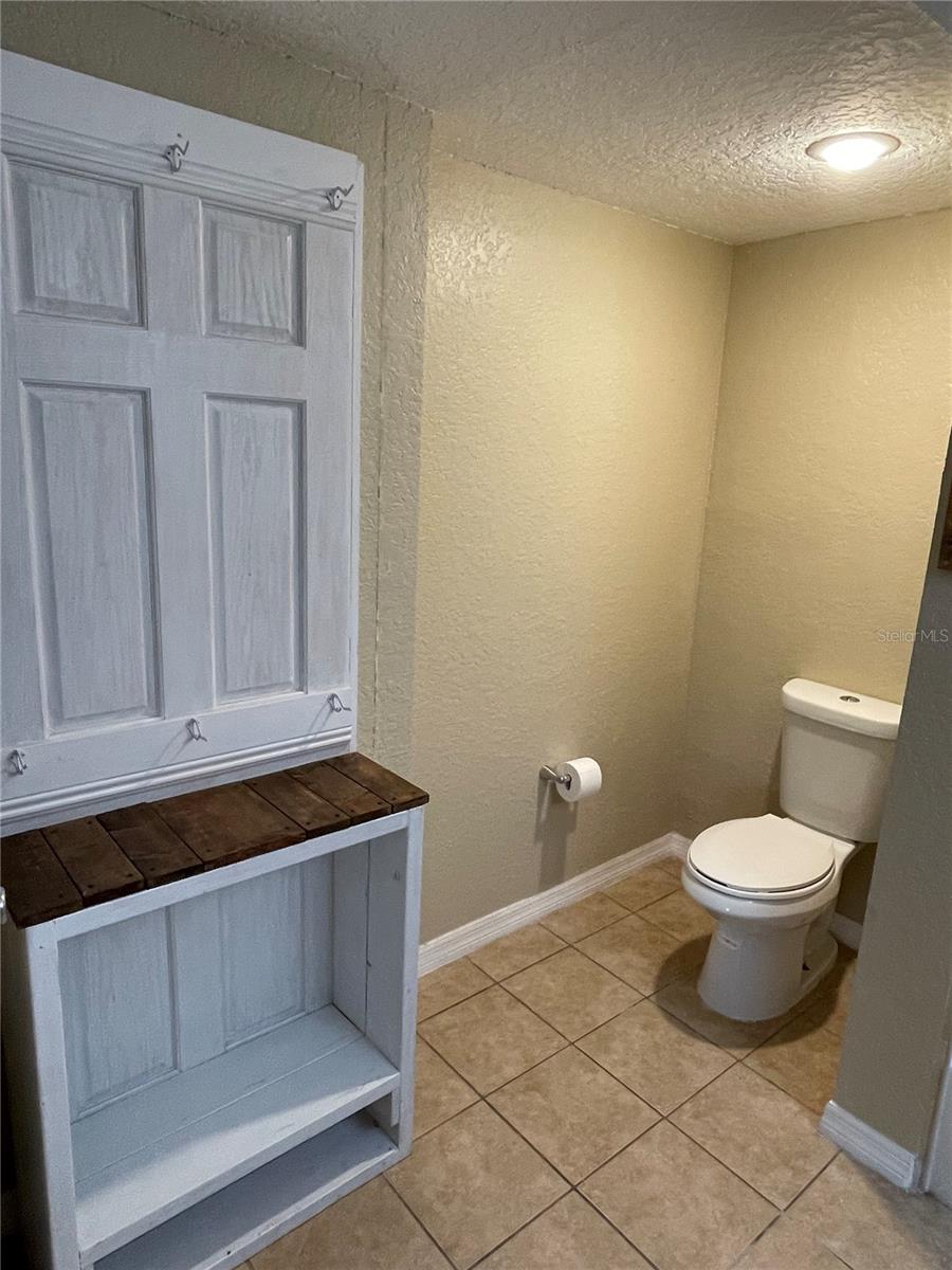 5830 Alligator Lake Shr W Property Photo 8