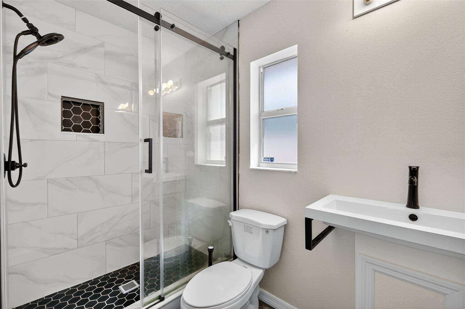 1426 Blossom Bayou Cir Property Photo 31