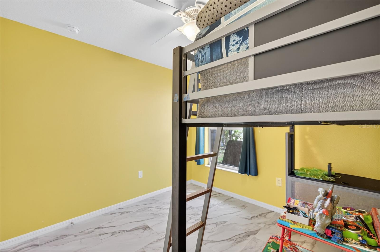 1426 Blossom Bayou Cir Property Photo 33