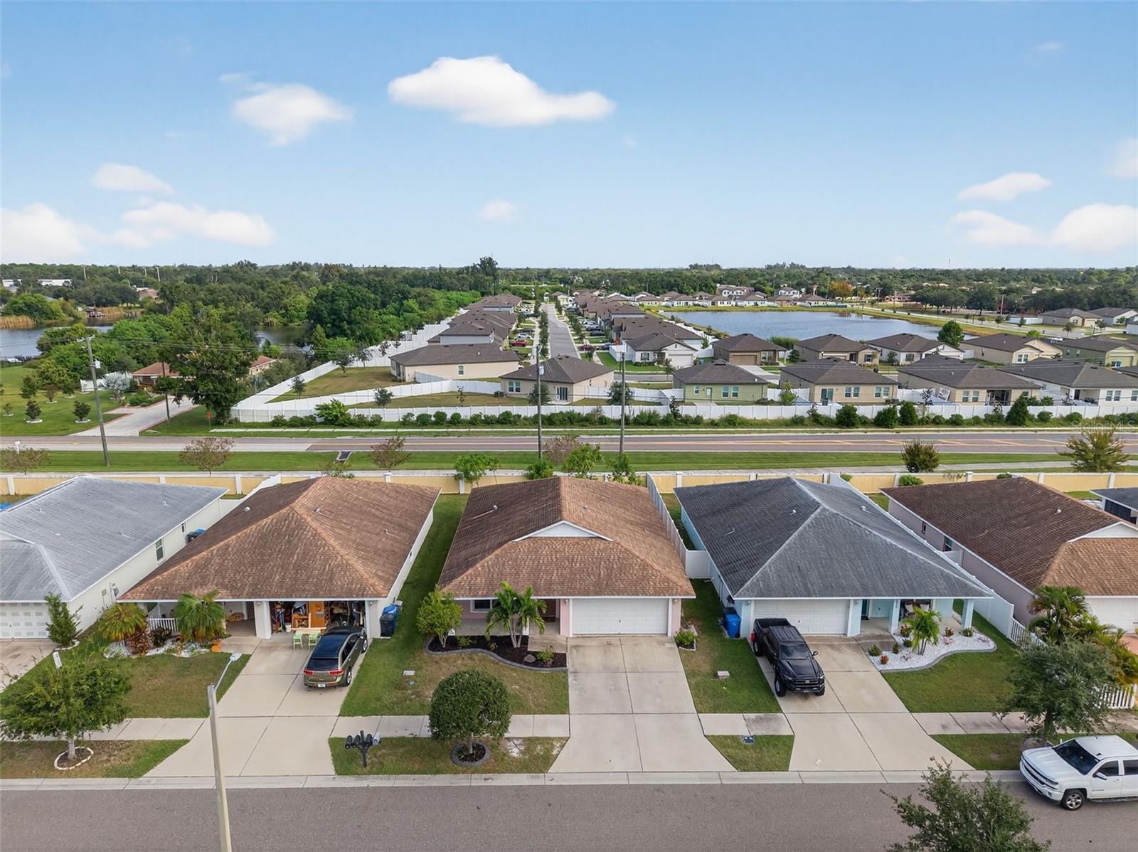 1426 Blossom Bayou Cir Property Photo 42