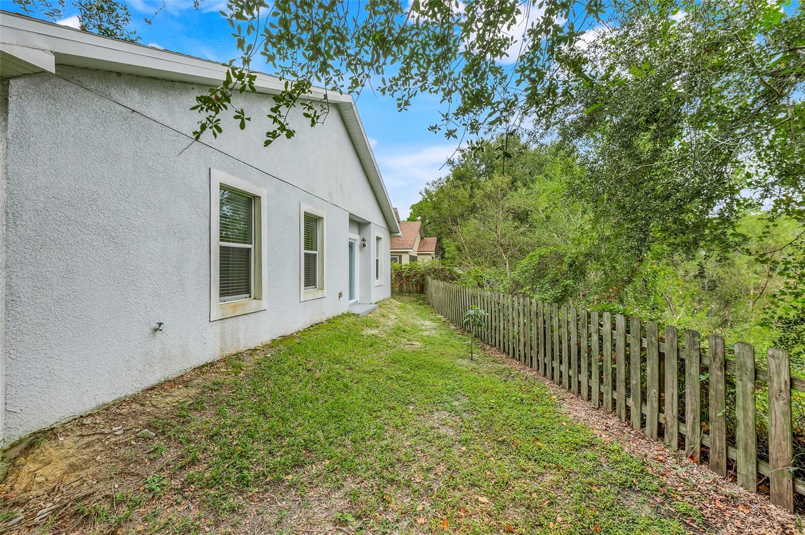 226 Haversham Rd Property Photo 27