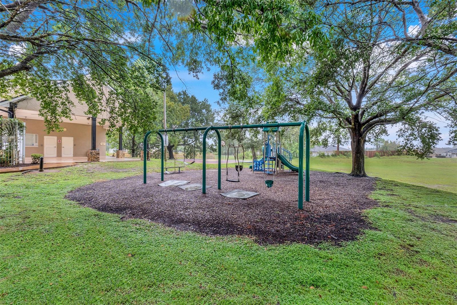 226 Haversham Rd Property Photo 43