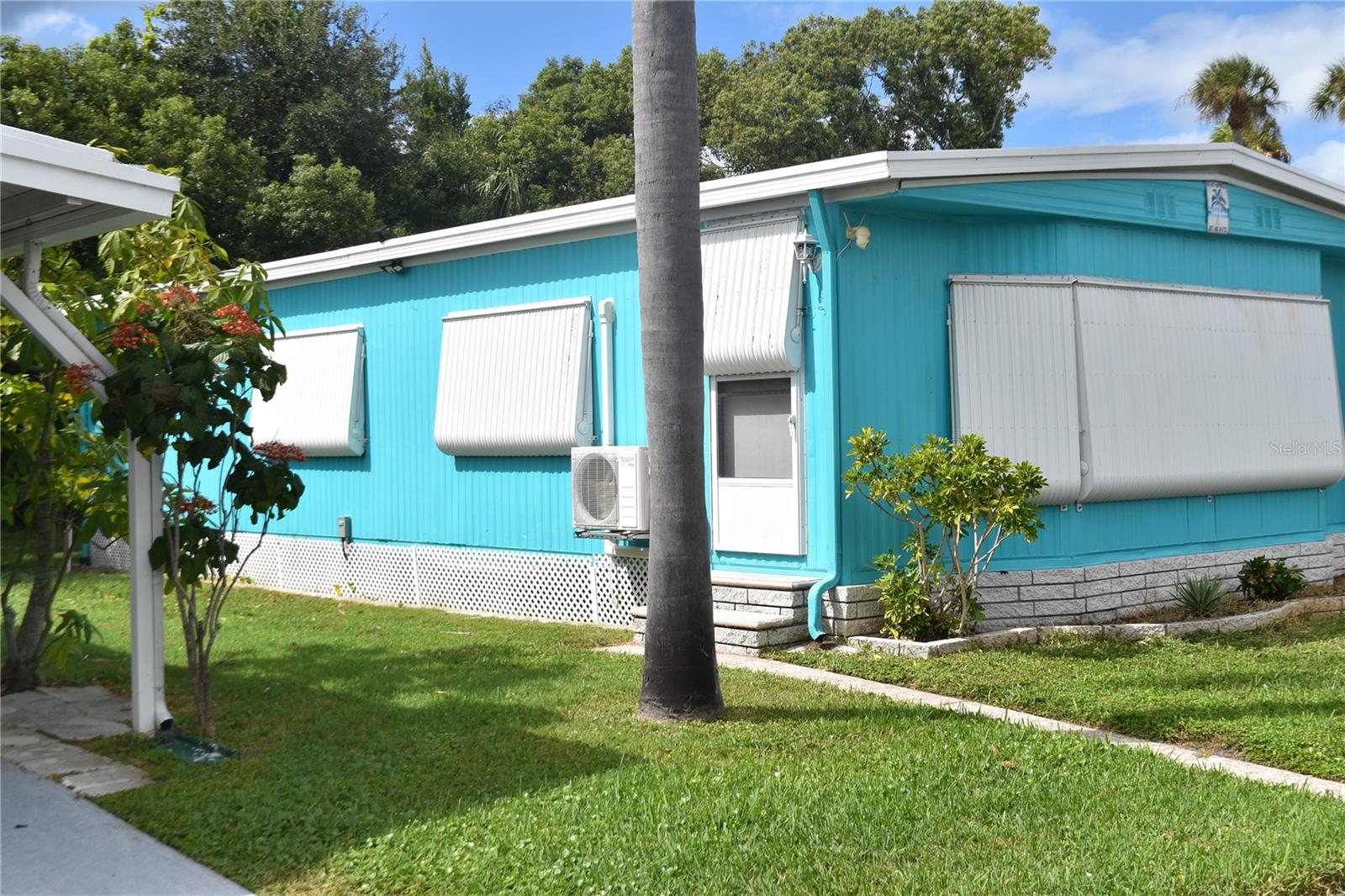 4407 Tucker Sq Property Photo 5