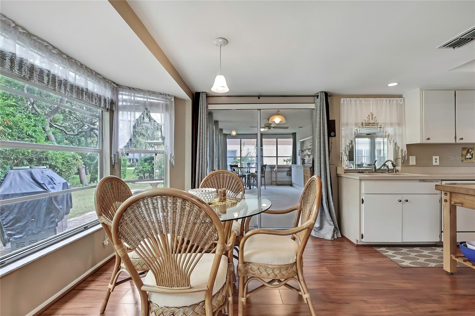 6517 Ocean Pines Ln Property Photo 13
