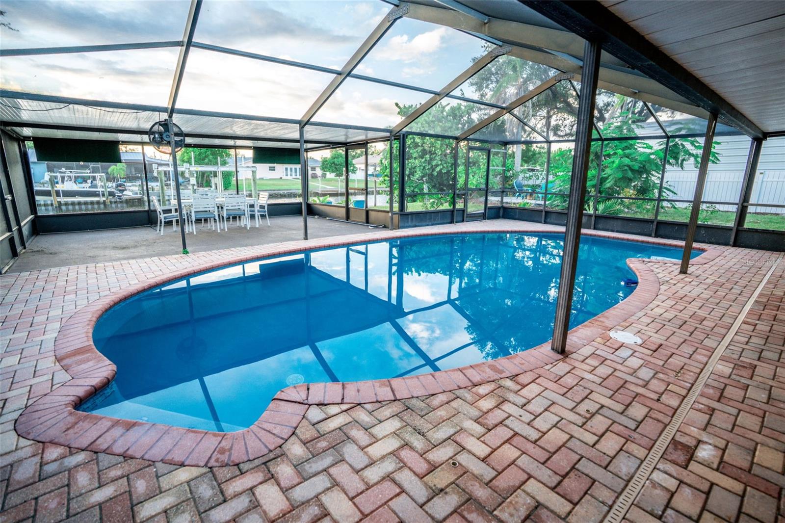 6312 Flamingo Dr Property Photo 3