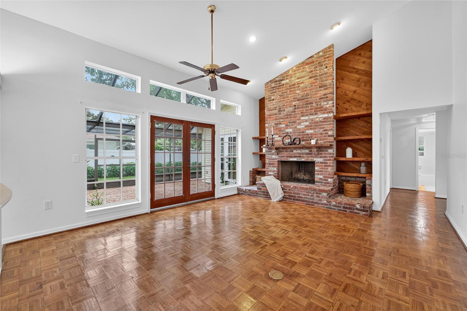 2873 Sea Pines Cir W Property Photo 14