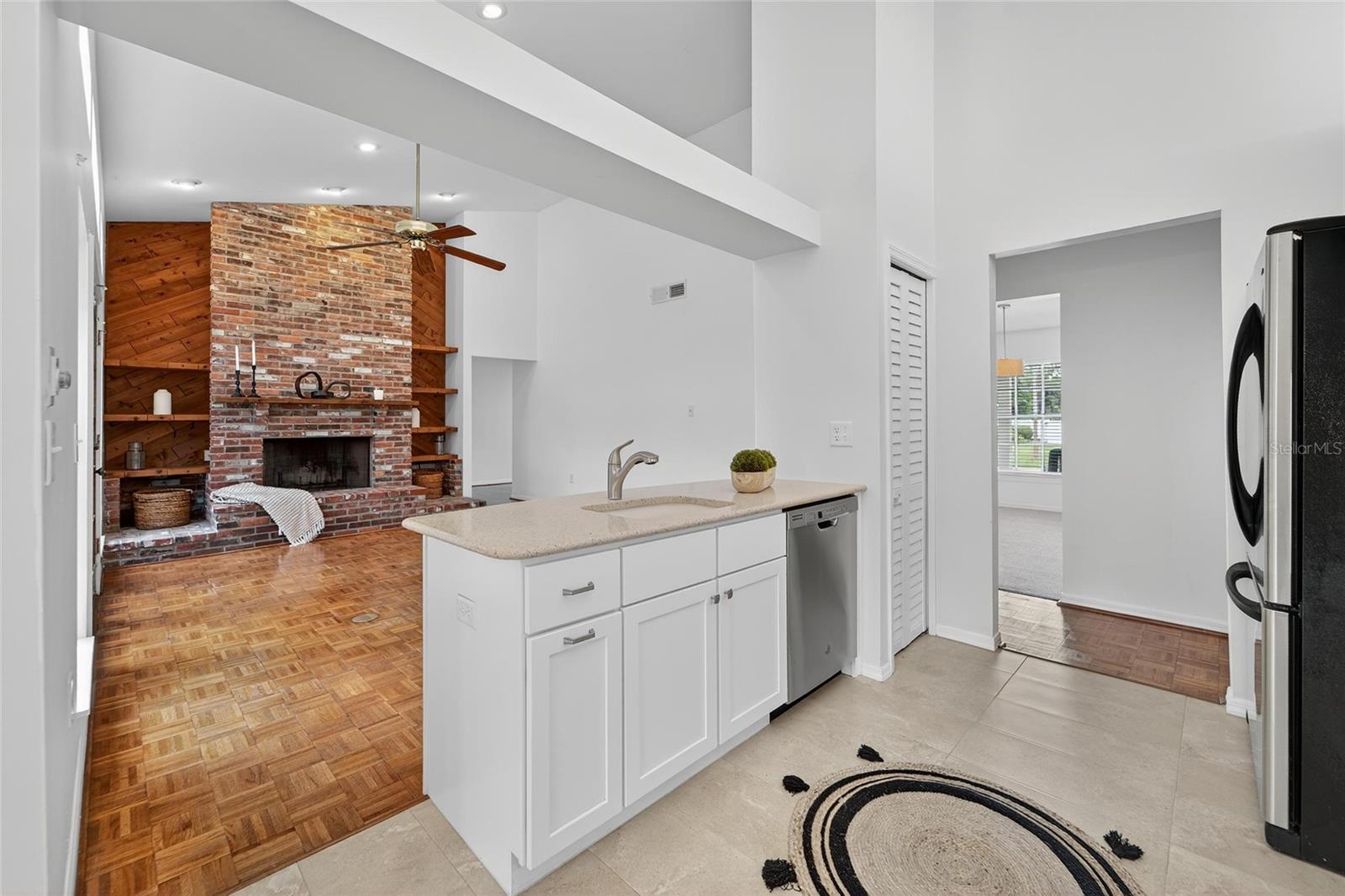 2873 Sea Pines Cir W Property Photo 22