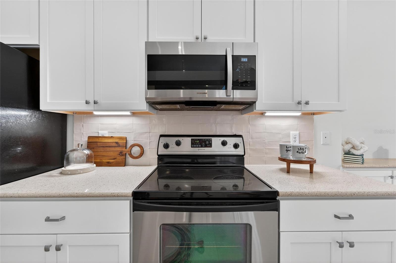 2873 Sea Pines Cir W Property Photo 23