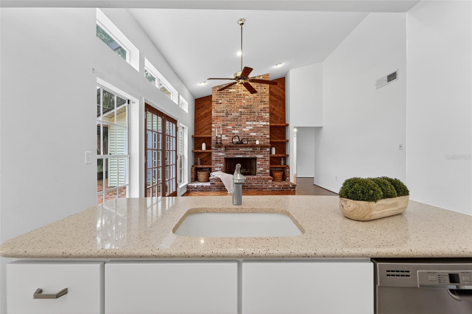 2873 Sea Pines Cir W Property Photo 24