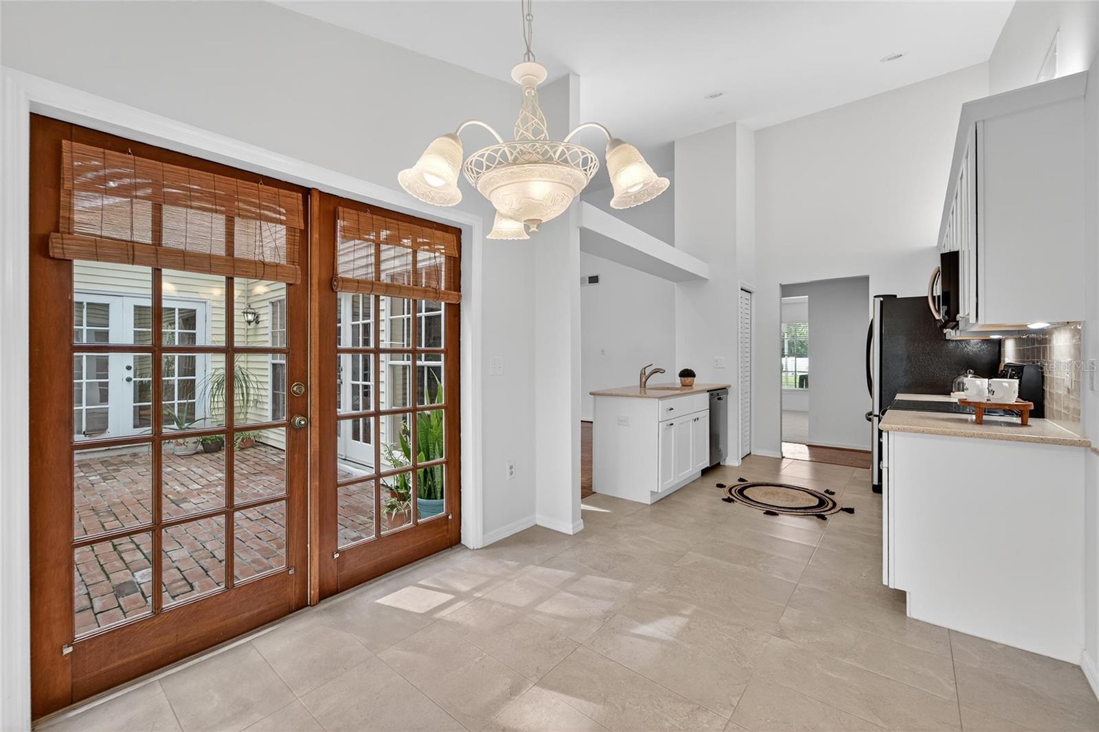 2873 Sea Pines Cir W Property Photo 28