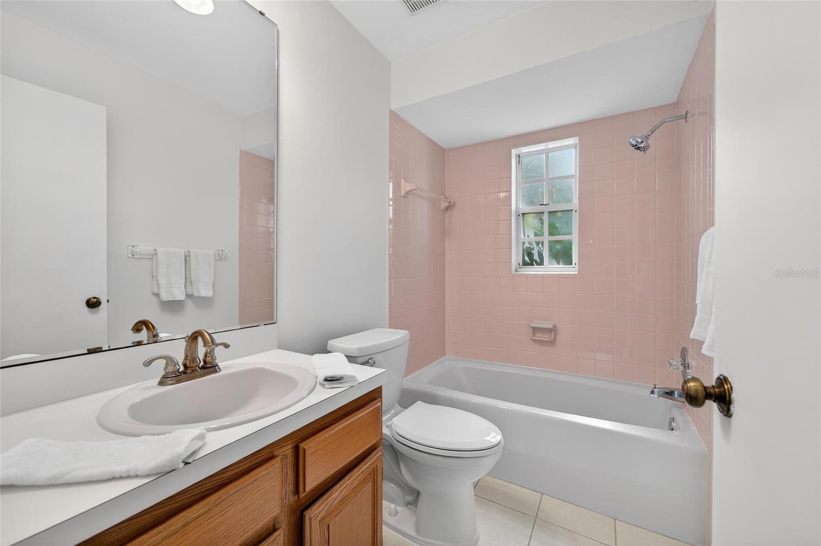 2873 Sea Pines Cir W Property Photo 33