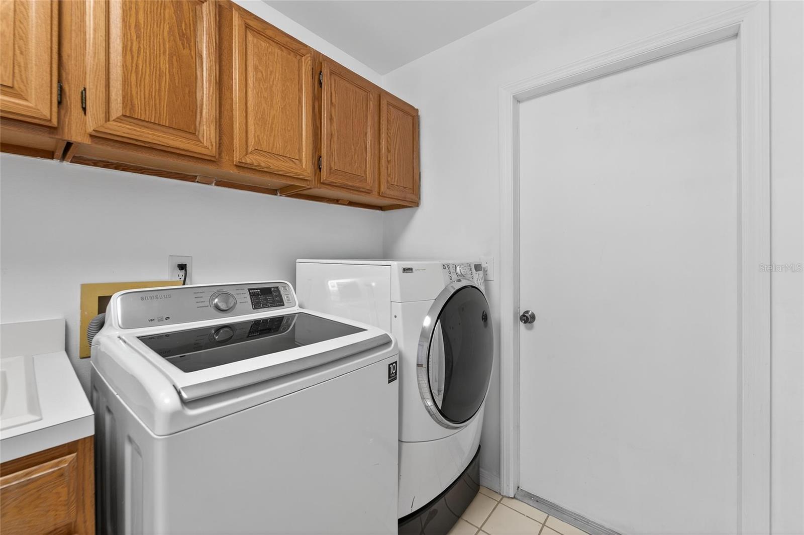 2873 Sea Pines Cir W Property Photo 59