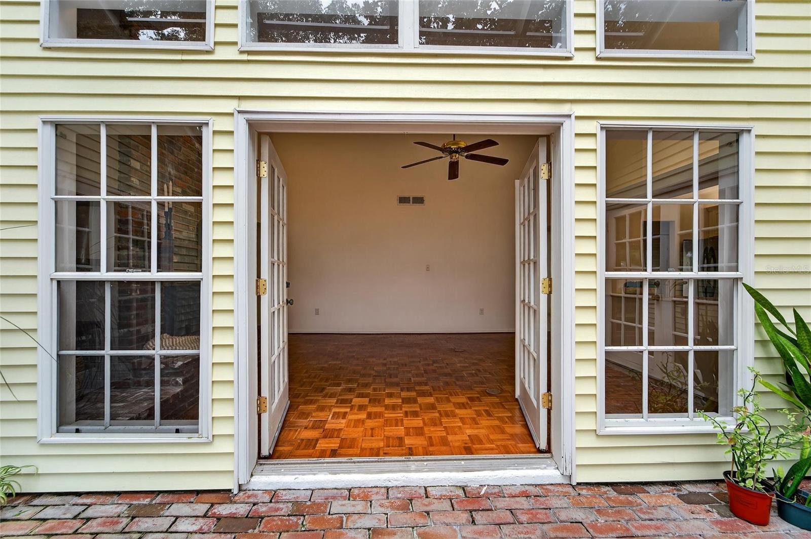 2873 Sea Pines Cir W Property Photo 61